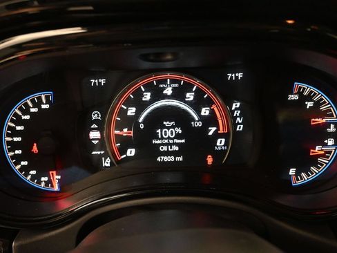 Used 2022 Dodge Durango SRT w/ SRT Interior Appearance Group AWD/4WD image 32
