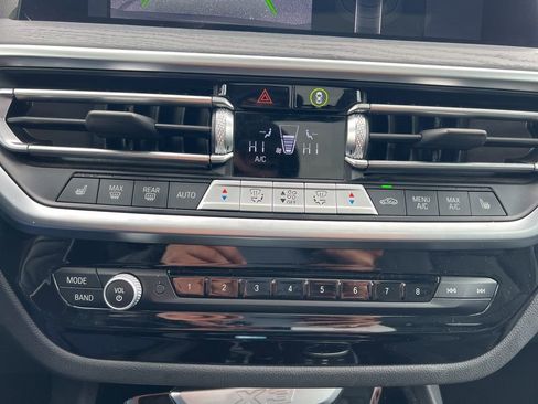 Used 2024 BMW X3 xDrive30i image 23