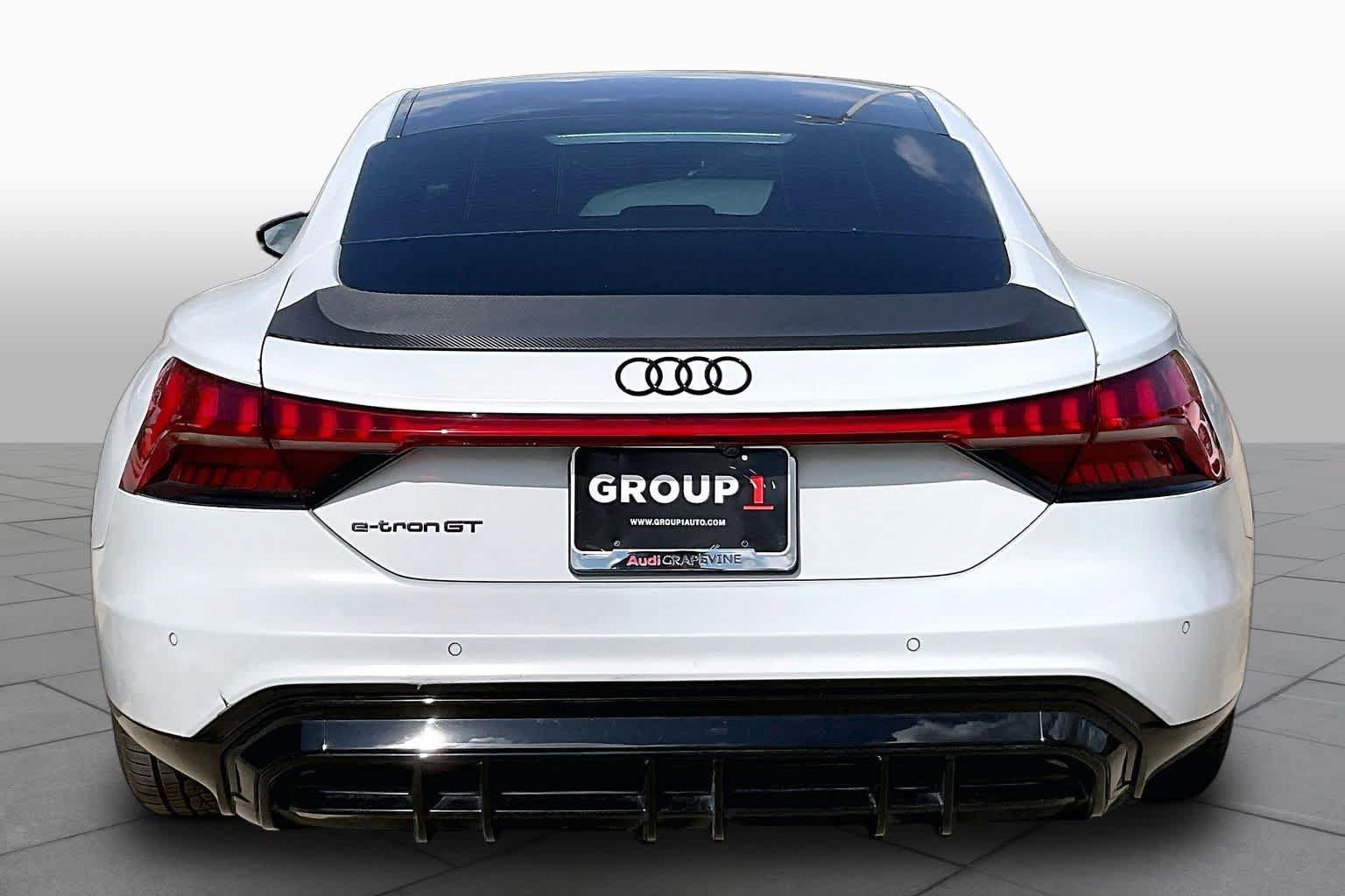 Used 2022 Audi e-tron GT Prestige w/ Prestige Package AWD/4WD image 5