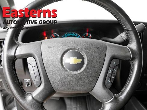 Used 2022 Chevrolet Express 2500 Extended w/ Driver Convenience Package RWD image 10