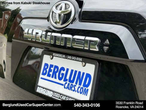 Used 2024 Toyota 4Runner SR5 image 30
