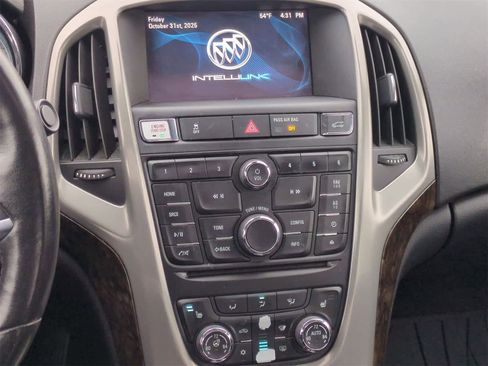 Used 2013 Buick Verano Leather image 29