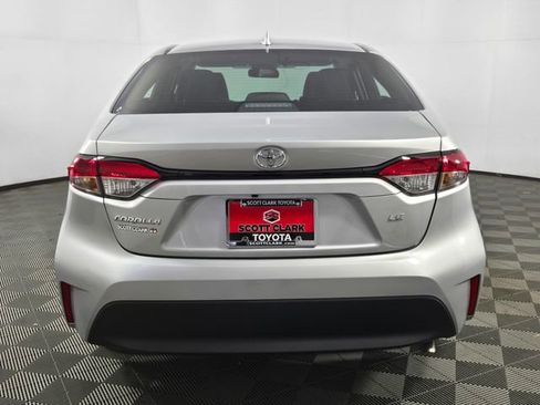 Used 2026 Toyota Corolla LE image 6