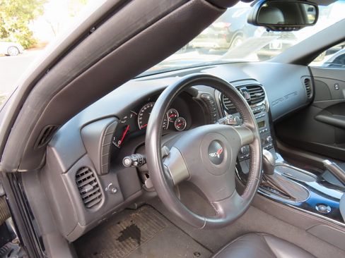 Used 2008 Chevrolet Corvette Coupe image 13