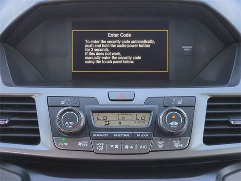 Used 2016 Honda Odyssey EX-L image 18