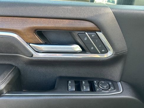 Used 2024 Chevrolet Silverado 3500 High Country w/ High Country Premium Package image 11