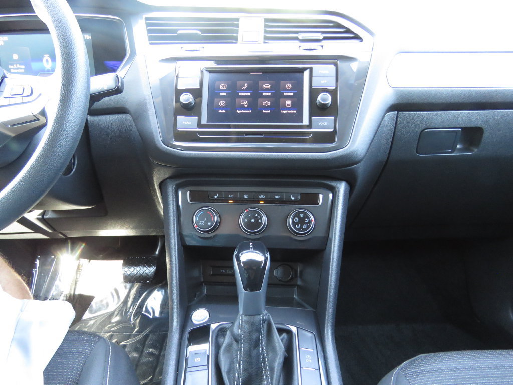 Used 2023 Volkswagen Tiguan S FWD image 27