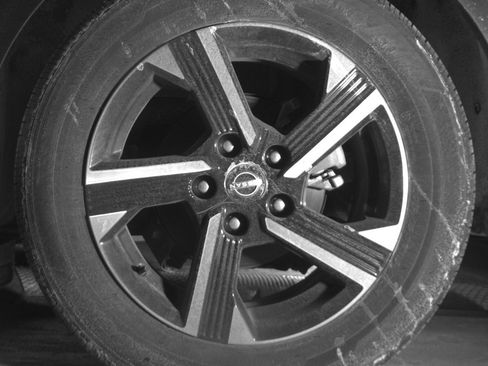 Used 2025 Nissan Sentra SV image 14