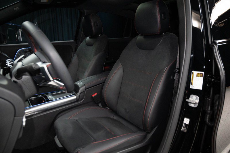 Certified 2026 Mercedes-Benz GLA 250 image 11