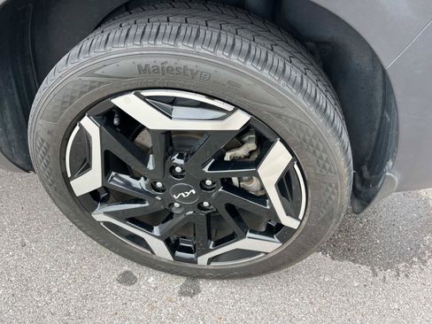 Used 2024 Kia Seltos SX AWD/4WD image 11