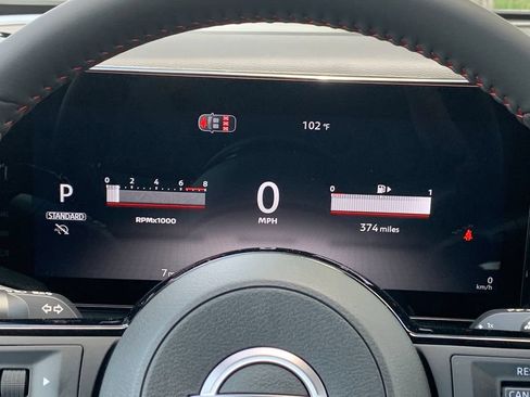 New 2026 Nissan Kicks SR w/ Cold Weather Package FWD image 7