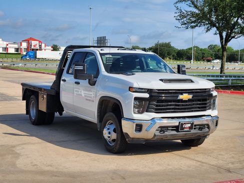 New 2024 Chevrolet Silverado 3500 W/T w/ WT Convenience Package image 2