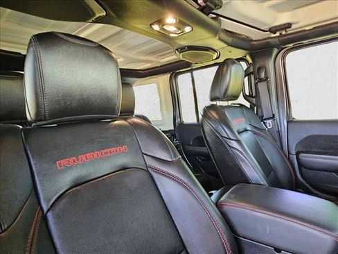 Used 2021 Jeep Wrangler Unlimited Rubicon AWD/4WD image 19