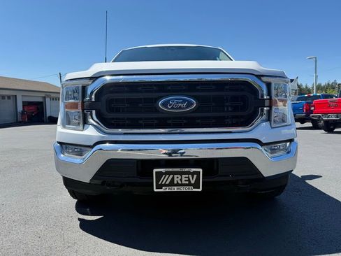 Used 2022 Ford F150 XLT w/ Equipment Group 301A Mid image 5