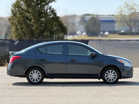 Used 2016 Nissan Versa S Plus image 7