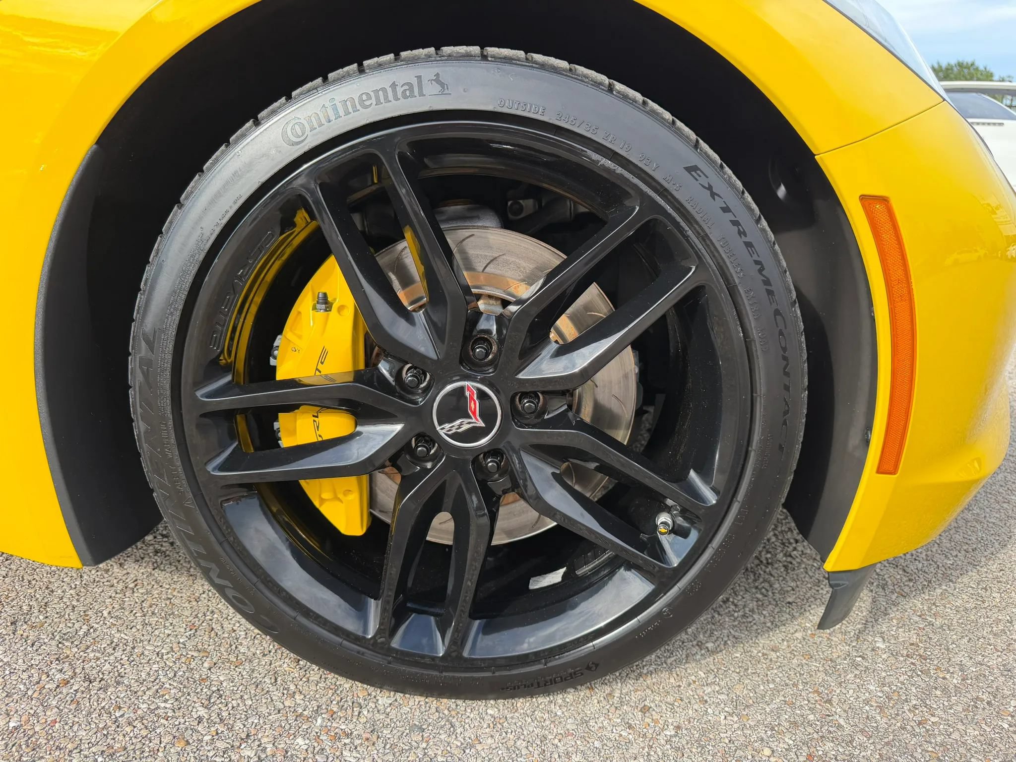Used 2015 Chevrolet Corvette Stingray Coupe w/ 2LT Preferred Equipment Group RWD image 14