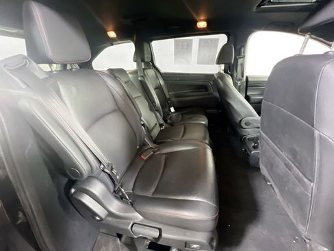 Used 2023 Honda Odyssey Sport image 28