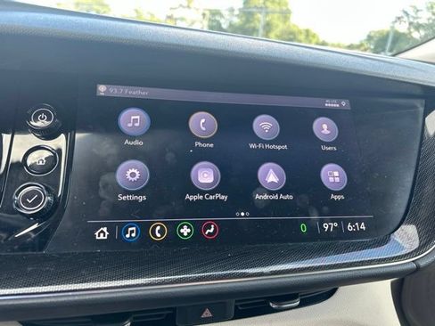 Used 2021 Buick Envision Essence FWD image 9