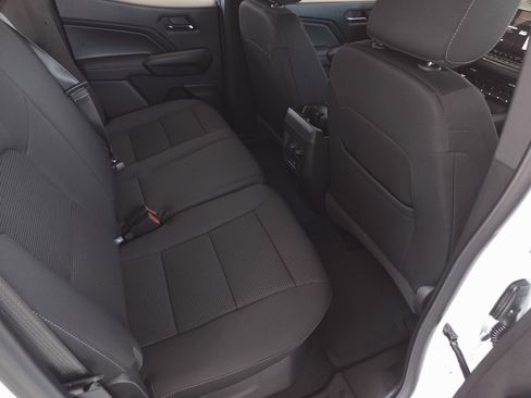 New 2025 GMC Canyon Elevation w/ Convenience Package image 32