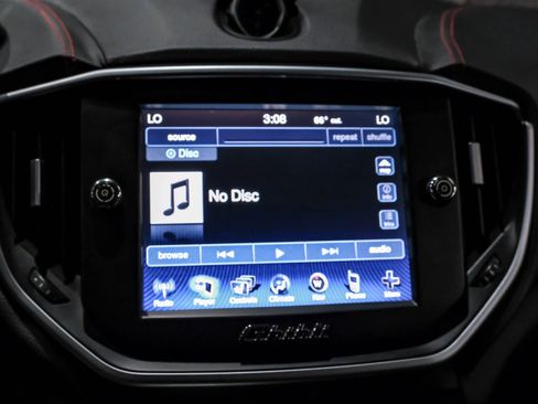 Used 2016 Maserati Ghibli S image 28