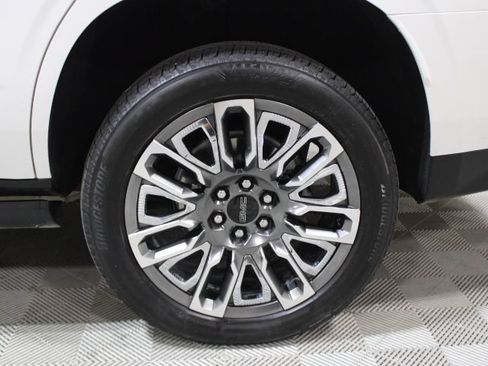 Used 2024 GMC Yukon Denali Ultimate AWD/4WD image 44