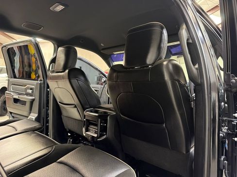 Used 2019 RAM 2500 Laramie AWD/4WD image 44