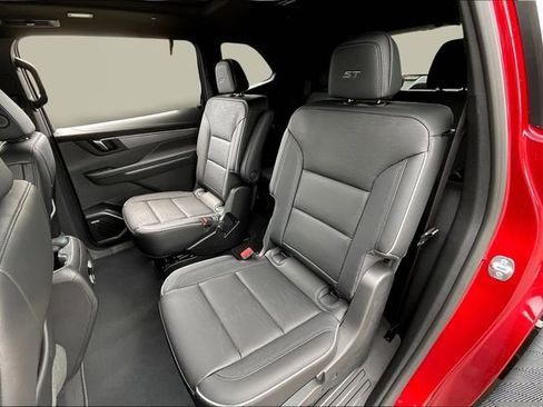 New 2026 Buick Enclave Sport Touring w/ Power Package image 11