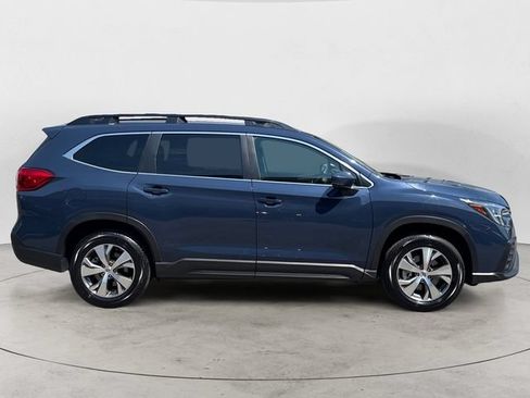 Used 2025 Subaru Ascent Premium AWD/4WD image 4
