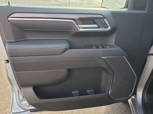 New 2026 Chevrolet Silverado 1500 LT image 7