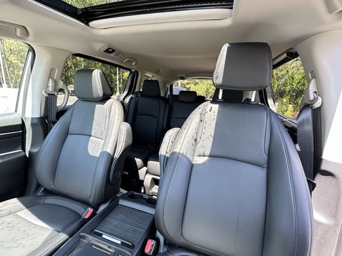 Used 2026 Honda Odyssey EX-L image 8