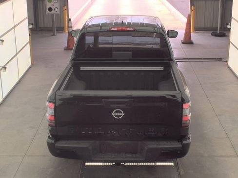 Used 2025 Nissan Frontier SV w/ SV Convenience Package image 8