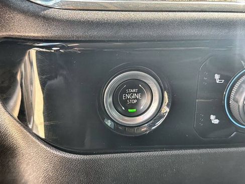 Used 2023 Chevrolet Silverado 1500 LT RWD image 16