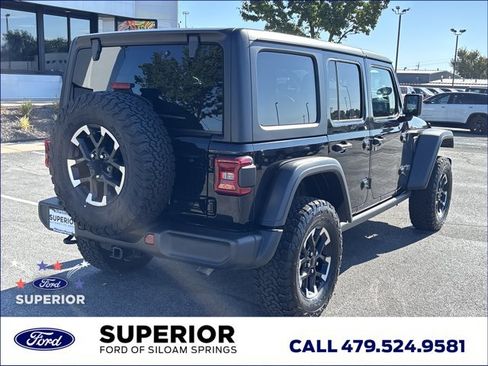 Used 2024 Jeep Wrangler Unlimited Rubicon 4xe w/ Technology Group AWD/4WD image 3