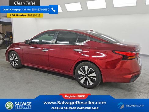Used 2021 Nissan Altima 2.5 SV FWD image 3