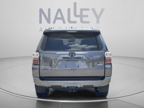Used 2020 Toyota 4Runner SR5 RWD image 3