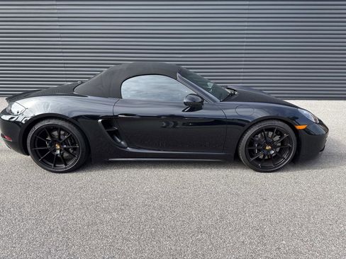 Certified 2025 Porsche 718 Boxster GTS image 8