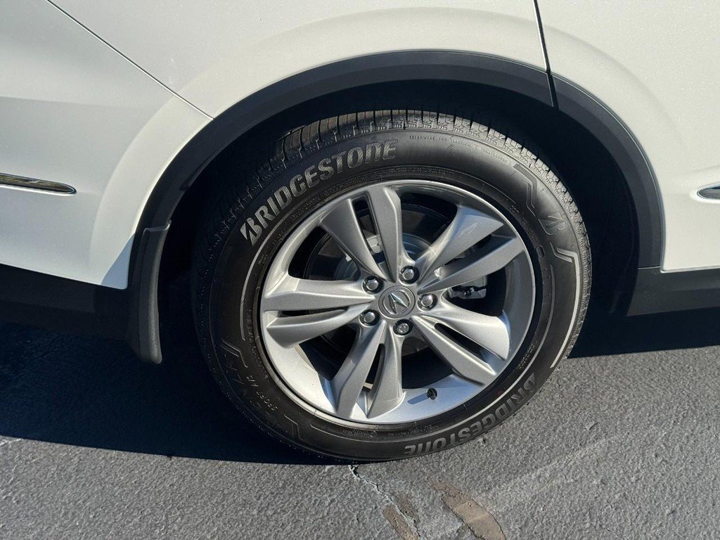 Certified 2026 Acura MDX SH-AWD image 9