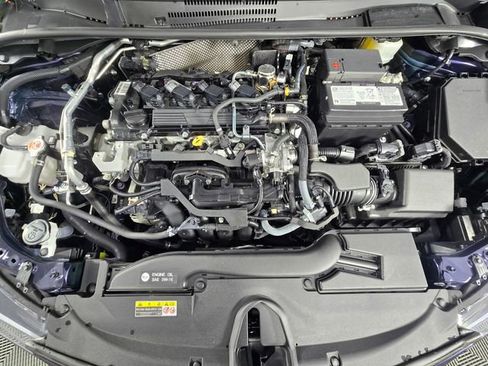 Used 2023 Toyota Corolla SE image 11