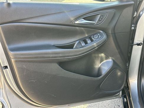 Used 2024 Buick Encore GX Sport Touring image 19