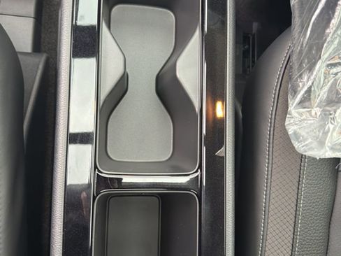 New 2026 Nissan Pathfinder SL image 34