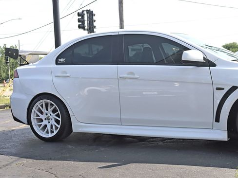 Used 2014 Mitsubishi Lancer Evolution GSR AWD/4WD image 4