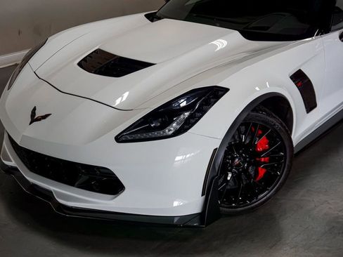 Used 2017 Chevrolet Corvette Z06 w/ Z07 Performance Package image 89