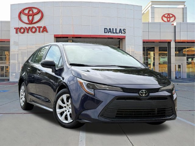Used 2024 Toyota Corolla LE FWD image 1