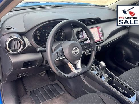 Used 2023 Nissan Kicks SV FWD image 14