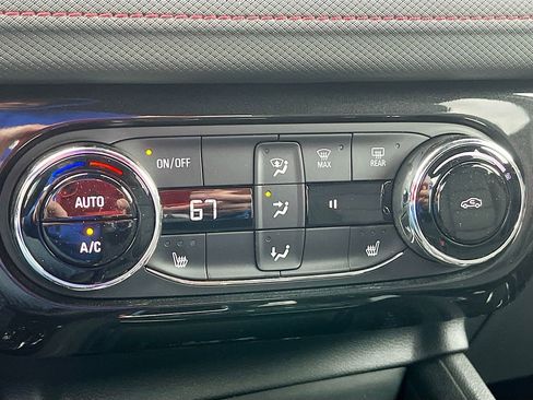 Used 2026 Chevrolet TrailBlazer RS w/ Convenience Package AWD/4WD image 15