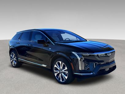 New 2026 Cadillac Optiq Luxury 2