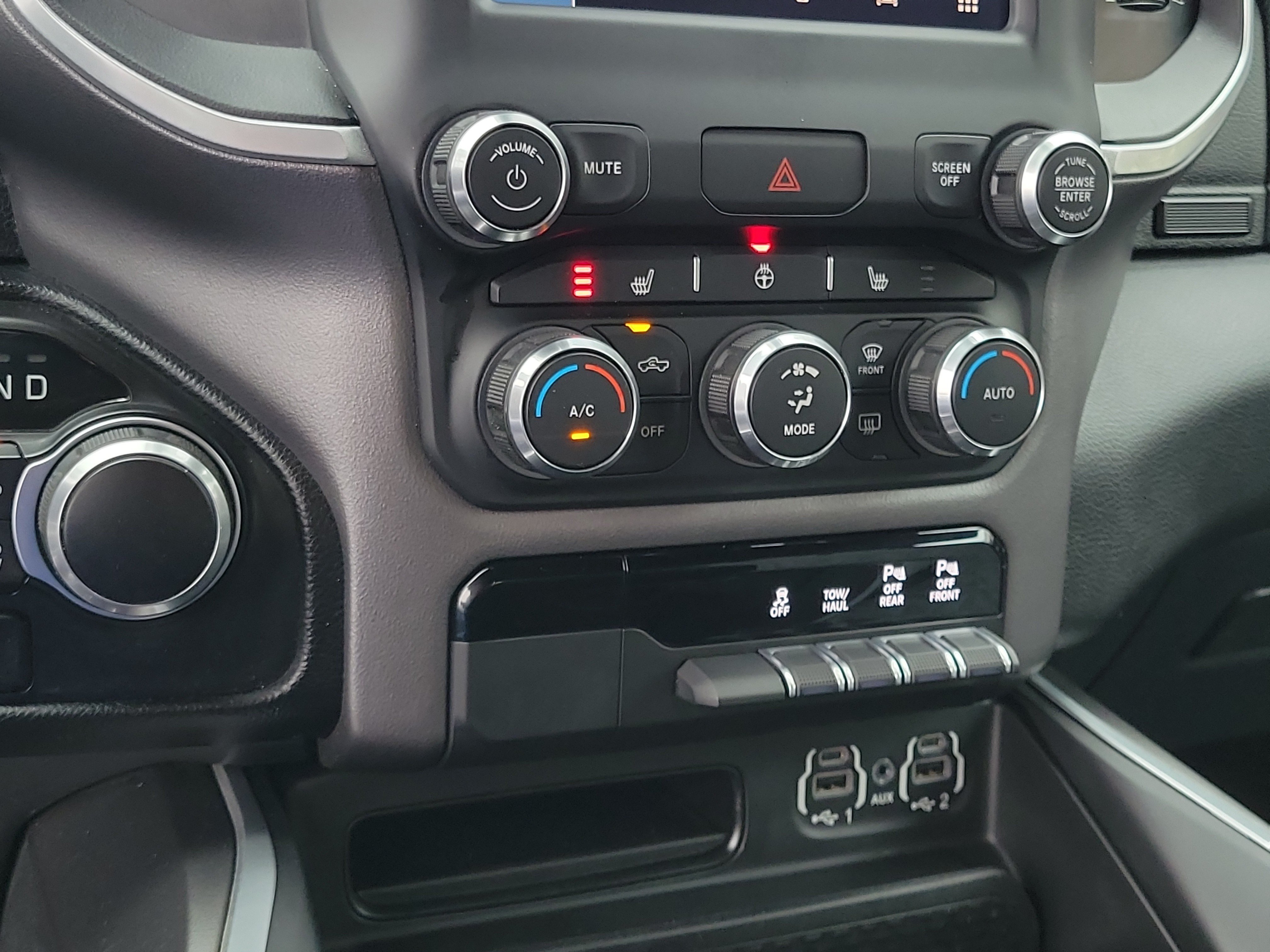 Used 2022 RAM 1500 Big Horn AWD/4WD image 27