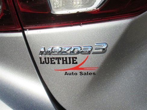 Used 2015 MAZDA MAZDA3 i Grand Touring image 35