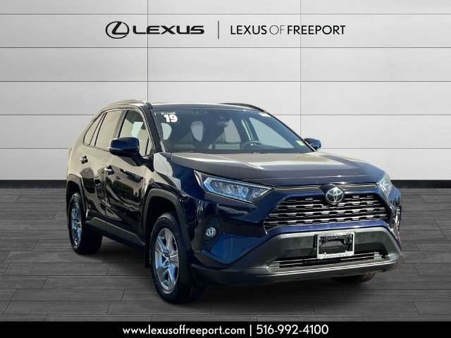 Used 2019 Toyota RAV4 XLE w/ All Weather Liner Package AWD/4WD image 1