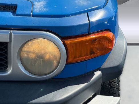 Used 2007 Toyota FJ Cruiser 4WD image 11